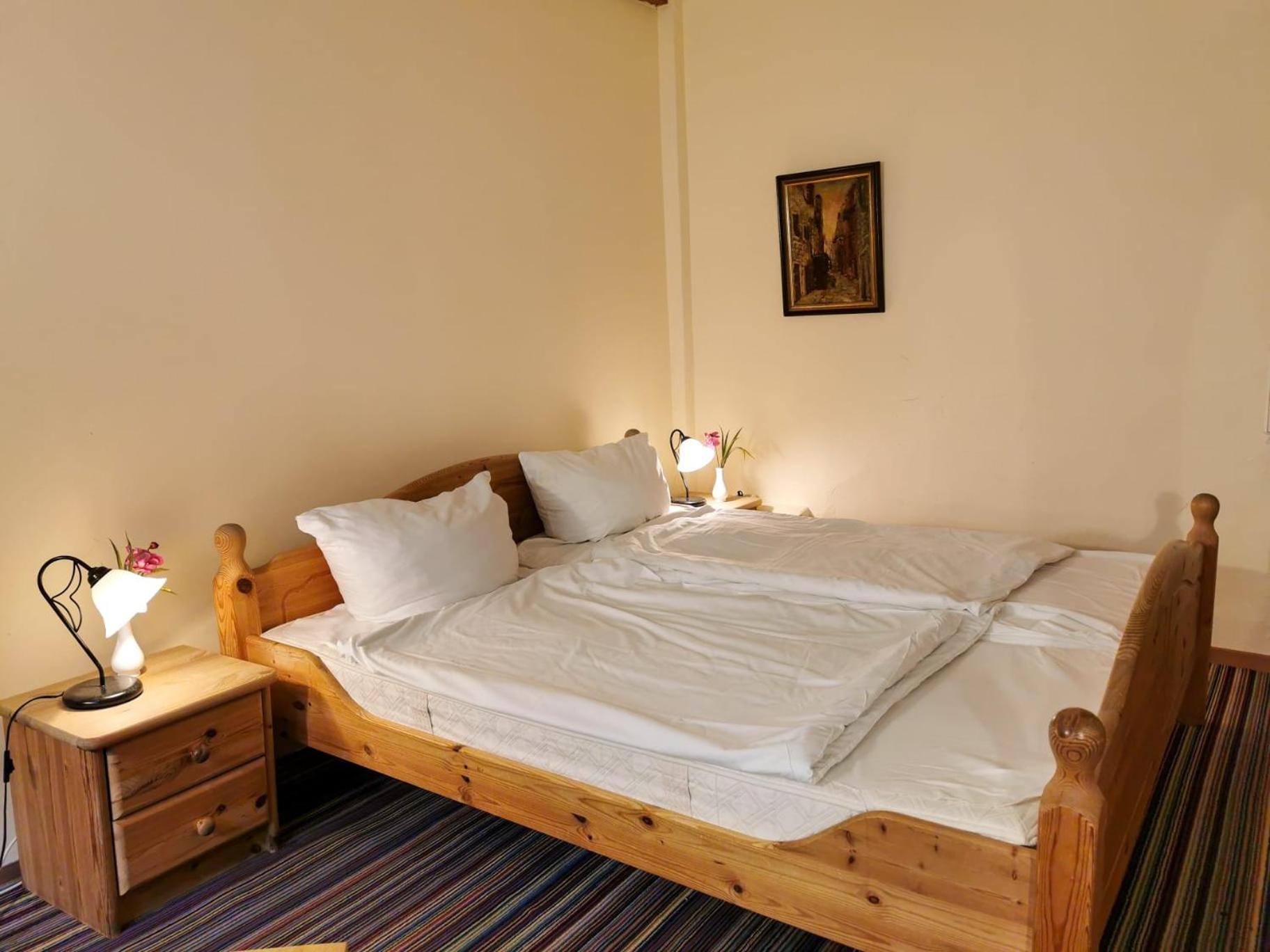 Alte Rathausschaenke - Hotel Garni Munden  Bagian luar foto