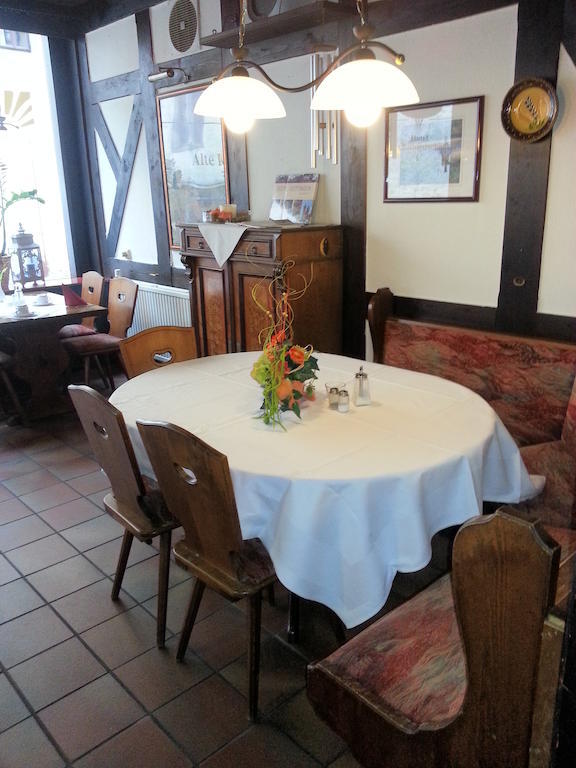 Alte Rathausschaenke - Hotel Garni Munden  Bagian luar foto